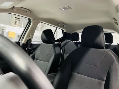 New 2025 Nissan Kicks Play S image 3