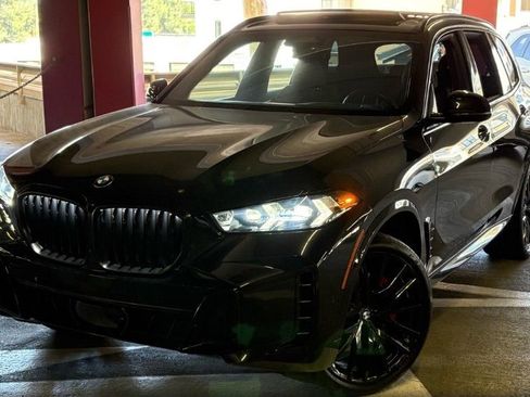 Used 2025 BMW X5 sDrive40i w/ M Sport Package RWD image 1