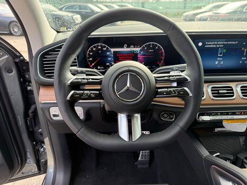 New 2026 Mercedes-Benz GLS 450 4MATIC image 20