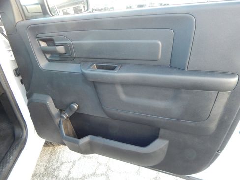 Used 2016 RAM 2500 Tradesman image 21