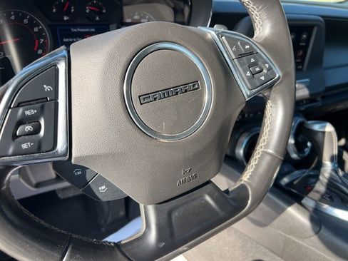 Used 2023 Chevrolet Camaro LT image 9