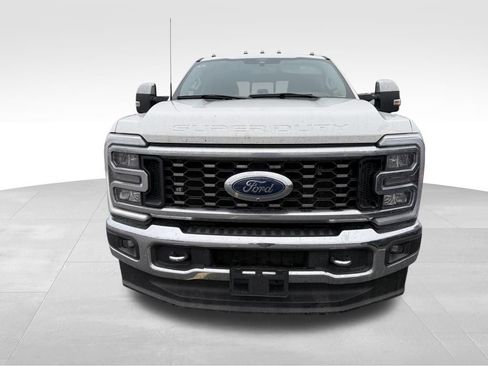Used 2024 Ford F350 Lariat w/ Chrome Package AWD/4WD image 2