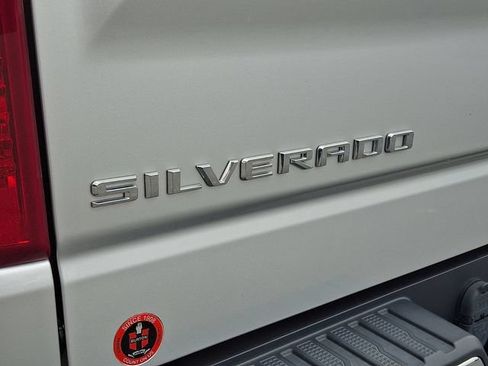 Used 2020 Chevrolet Silverado 1500 LT w/ All-Star Edition AWD/4WD image 30