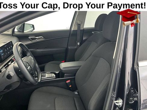 Used 2026 Kia Sportage LX FWD image 30