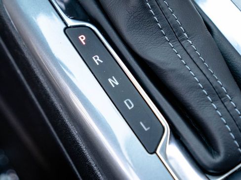 Certified 2020 Chevrolet Blazer LT FWD image 27