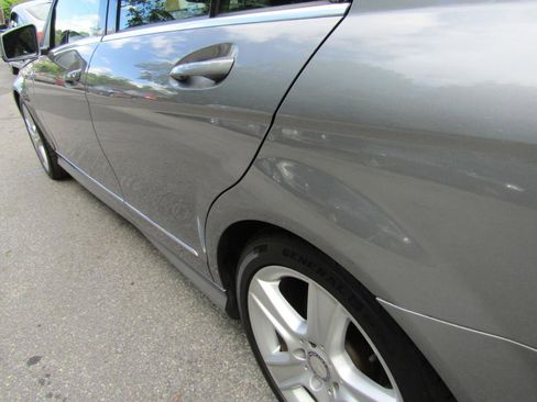 Used 2011 Mercedes-Benz C 300 4MATIC Sedan image 7