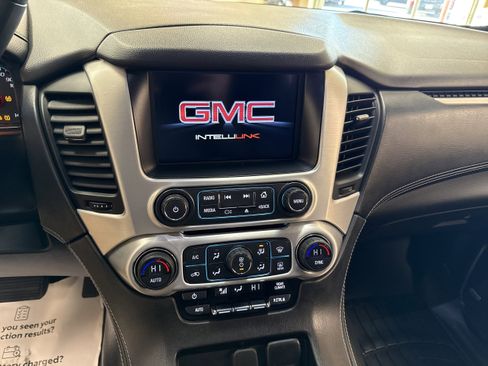 Used 2019 GMC Yukon XL SLE image 33
