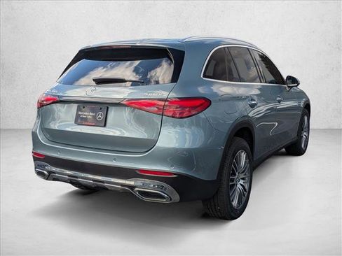 New 2026 Mercedes-Benz GLC 300 4MATIC image 2
