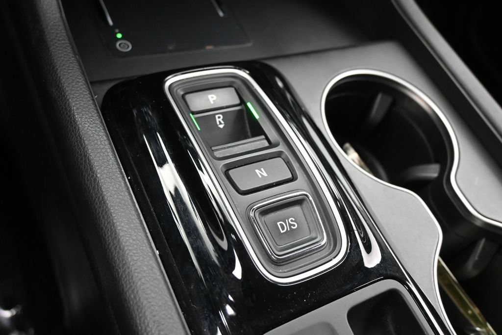 Used 2025 Honda Pilot EX-L image 27