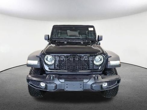 Used 2025 Jeep Wrangler Unlimited Sport S 4xe AWD/4WD image 2