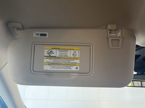 Used 2020 Ford Escape SE FWD image 77