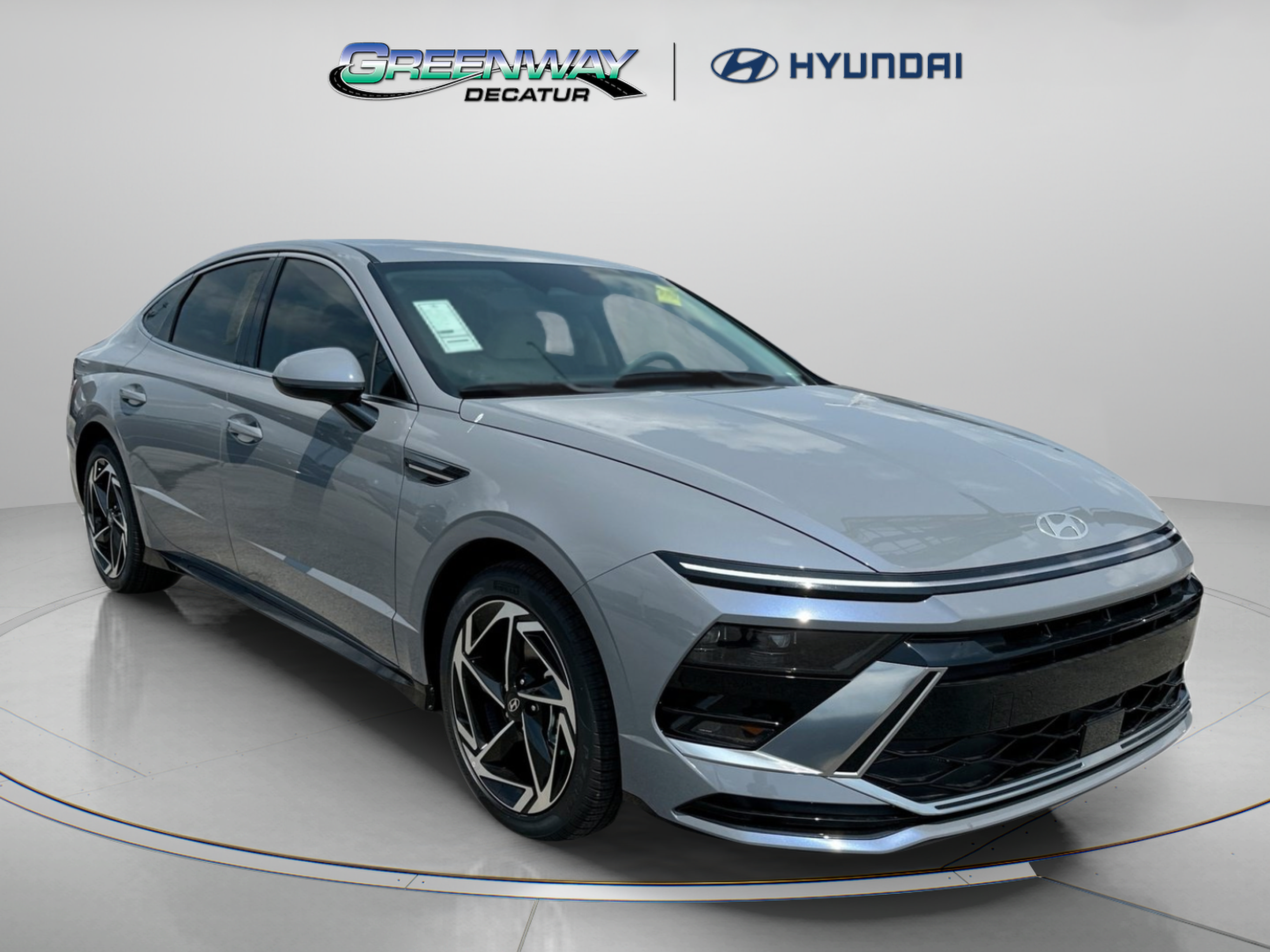 New 2026 Hyundai Sonata SEL FWD image 2
