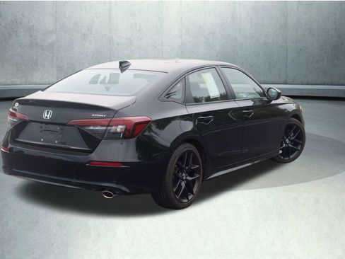 Used 2025 Honda Civic Sport image 8