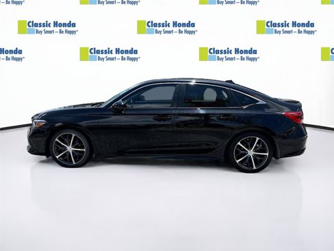 Used 2024 Honda Civic Touring image 4