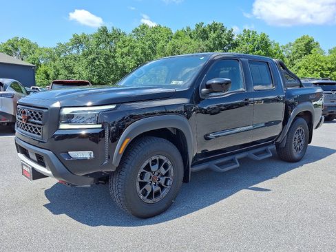 Certified 2023 Nissan Frontier PRO-4X w/ Pro-4X Premium Package image 3