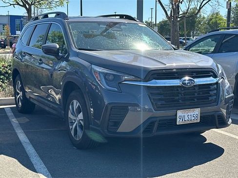 Used 2025 Subaru Ascent Premium w/ Popular Package #2 image 2