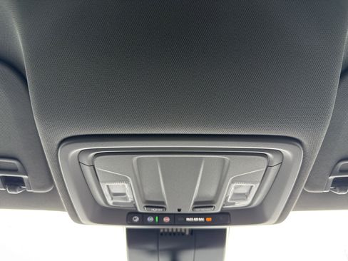 New 2026 GMC Sierra 1500 Elevation image 26