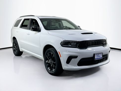 Used 2023 Dodge Durango GT AWD/4WD image 3