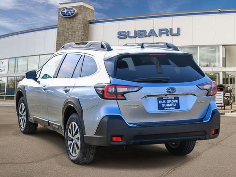 New 2025 Subaru Outback Premium image 2
