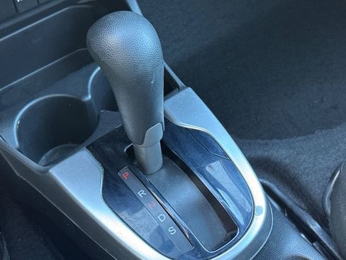 Used 2015 Honda Fit EX image 21