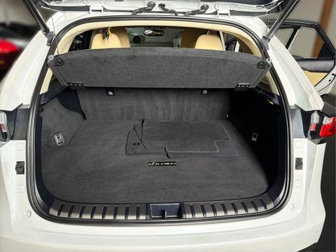 Used 2017 Lexus NX 200t FWD image 11