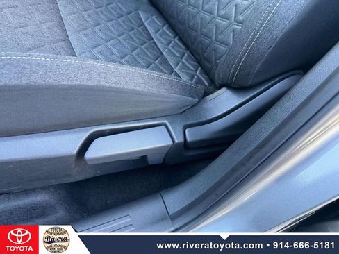 Used 2025 Nissan Kicks SV image 15