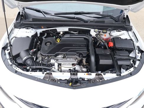 Certified 2025 Chevrolet Malibu LT FWD image 38