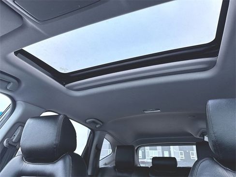 Used 2018 Honda CR-V EX image 18