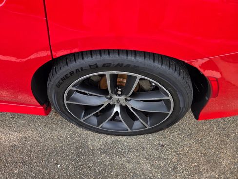 Used 2018 Dodge Charger R/T Scat Pack RWD image 7