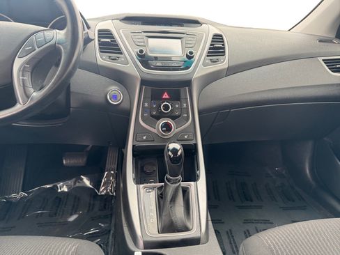 Used 2016 Hyundai Elantra Value Edition image 11