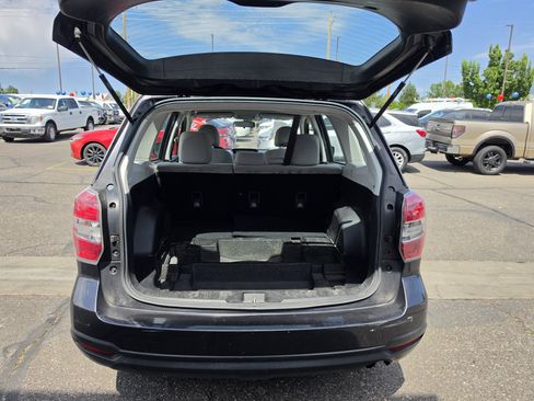 Used 2014 Subaru Forester 2.5i AWD/4WD image 19