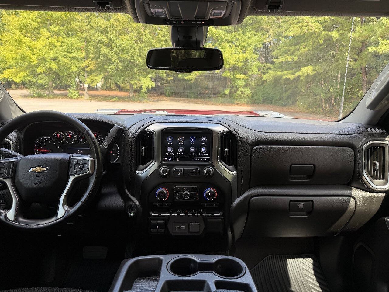 Used 2022 Chevrolet Silverado 2500 LT w/ Convenience Package AWD/4WD image 9