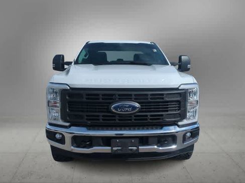 Used 2024 Ford F250 XL w/ XL Off-Road Package image 3