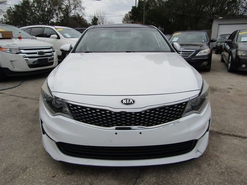 Used 2016 Kia Optima EX w/ Premium Package image 2