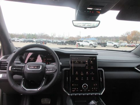 New 2026 GMC Acadia AT4 AWD/4WD image 16