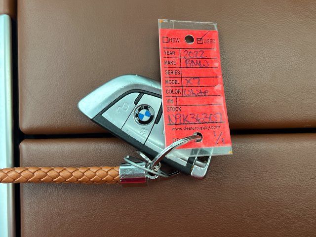 Used 2022 BMW X7 xDrive40i w/ Premium Package AWD/4WD image 56