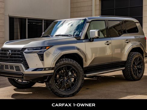 Used 2026 Lexus GX 550 w/ Accessory Package (2T) image 5