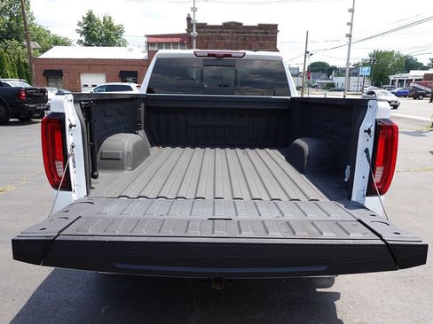 Used 2024 GMC Sierra 1500 Denali w/ Denali Reserve Package AWD/4WD image 32