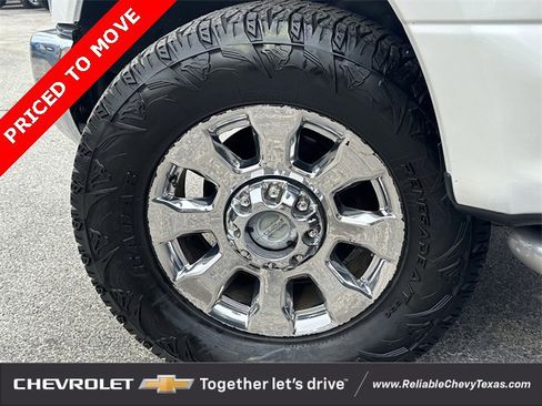 Used 2019 Ford F250 Lariat w/ Lariat Ultimate Package image 10