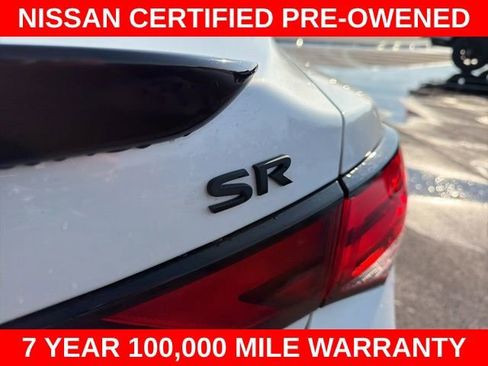 Certified 2023 Nissan Sentra SR w/ Midnight Edition Package FWD image 9