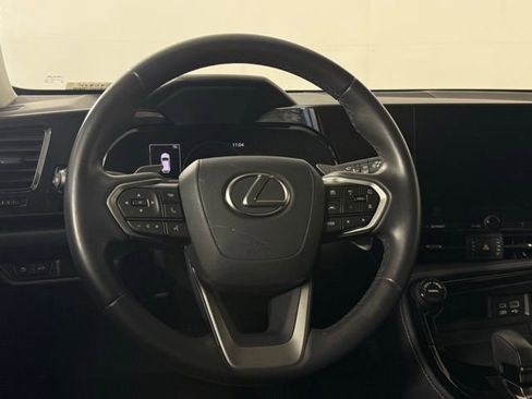 Used 2022 Lexus NX 250 FWD w/ Towing Package (2000 Lbs) image 21