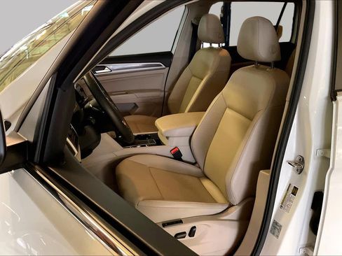Used 2019 Volkswagen Atlas SEL FWD image 7