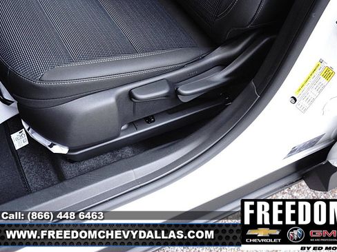 New 2026 Buick Envista Preferred FWD image 33