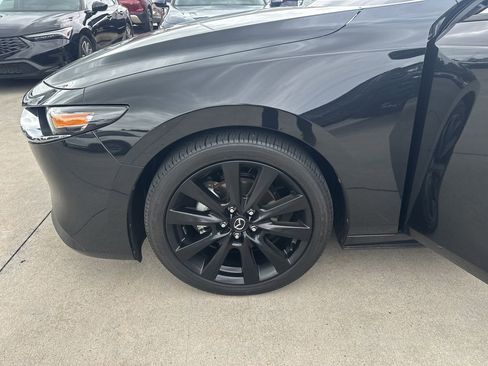 Used 2024 MAZDA MAZDA3 s FWD image 24