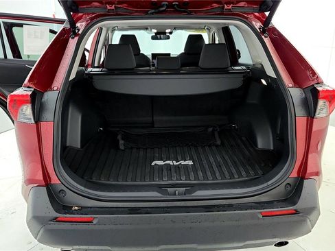 Used 2025 Toyota RAV4 XLE image 20