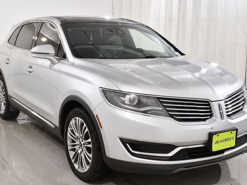 Used 2016 Lincoln MKX Reserve w/ Climate Package image 4
