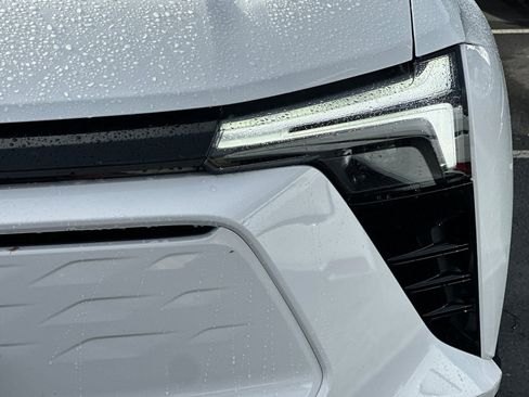 Used 2026 Chevrolet Blazer EV LT FWD image 48