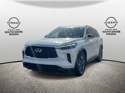 Used 2025 INFINITI QX60 Luxe w/ Vision Package AWD/4WD image 4