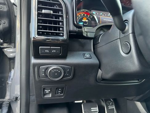 Used 2020 Ford F150 Lariat w/ Equipment Group 502A Luxury image 43