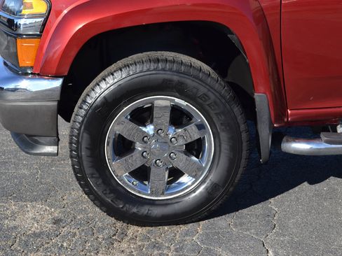 Used 2011 Chevrolet Colorado LT image 45